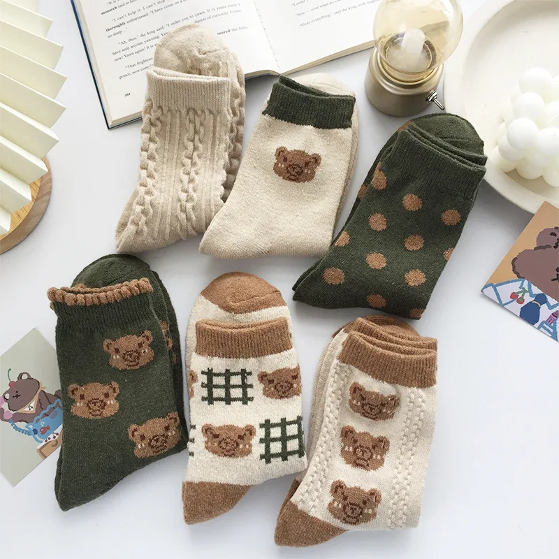 1 пара / лот Осенне-зимние студенческие носки для девочек в винтажном литературном стиле Японско-Корейской версии INS Дышащий Мультяшный медведь