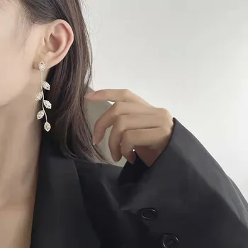 Новые Милые Корейские серьги-гвоздики с цветной эмалью и квадратной глазурью для женщин, Красивые простые Геометрические серьги, трендовые ювелирные изделия 2023 года